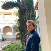 Doy clases de lengua española para extranjeros, también posibilidad de historia, economía y Ciencias Sociales para estudiantes